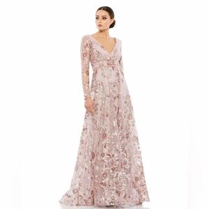 Mac Duggal Embellished V Neck Illusion Long Sleeve A Line Gown Size 10